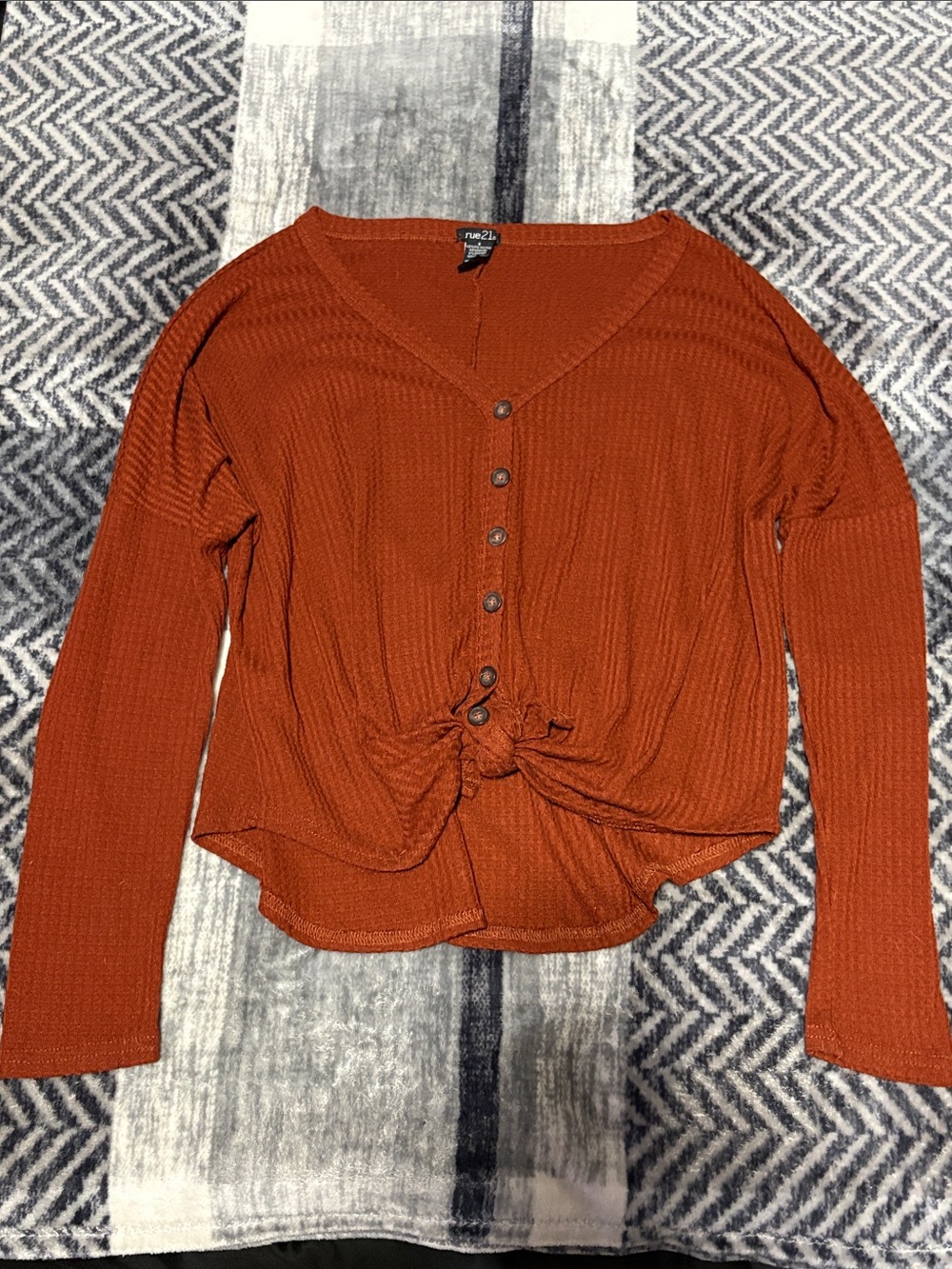 🐢Rue21 Rust Orange Ribbed Button-Front Tie-Waist Top